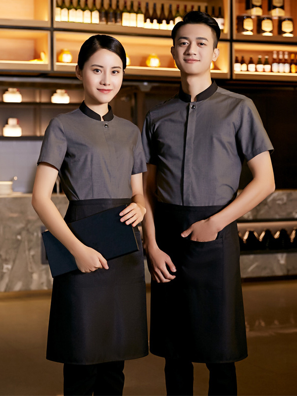 Lịch lãm và sang trọng với mẫu áo sơ mi đồng phục nhân viên Karaoke 