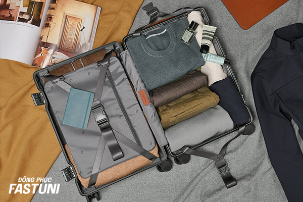 Cách gấp quần áo gọn gàng đi du lịch