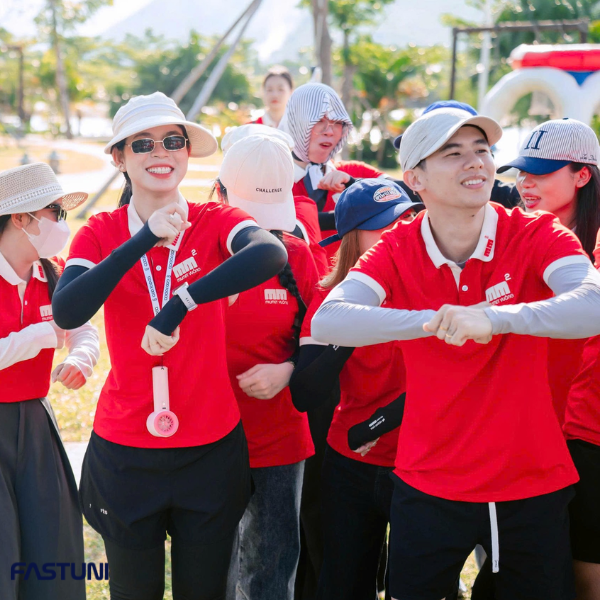 Khách hàng dành những đánh giá tốt dành cho các sản phẩm đồng phục của Hải Anh 